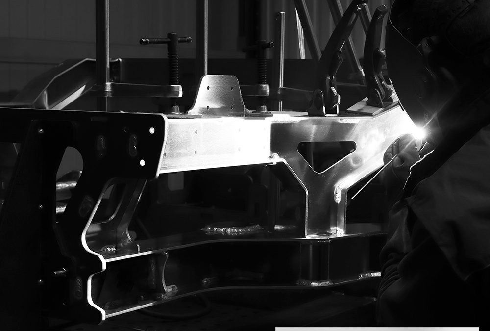 Photo Instagram soudure chassis de Mugello 375F de Devalliet